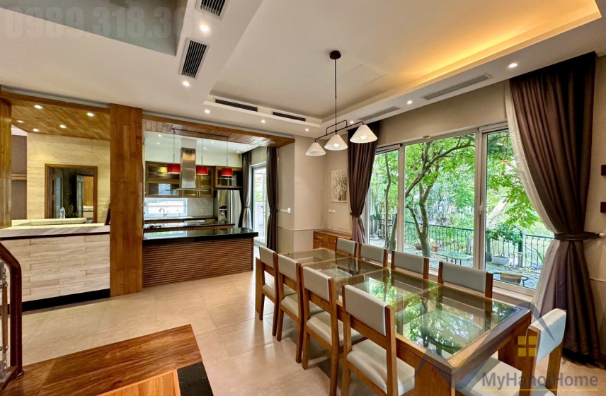 Thuê biệt thự đơn lập Vinhomes Riverside có Gara trong nhà 5