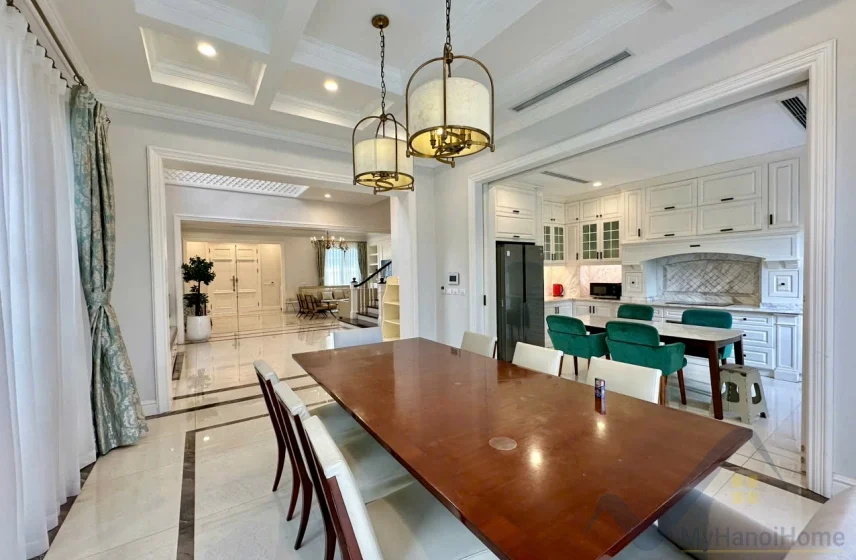 Xem ảnh 26: Ảnh 26: Thuê biệt thự đơn lập Vinhomes Riverside đủ nội thất 5PN