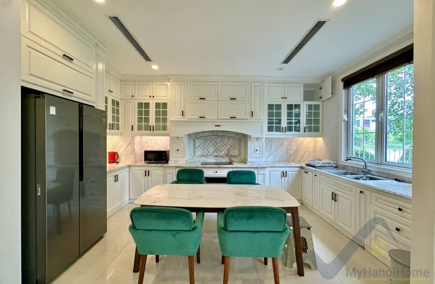 Xem ảnh 27: Ảnh 27: Thuê biệt thự đơn lập Vinhomes Riverside đủ nội thất 5PN