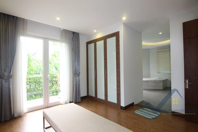 Xem ảnh 7: Ảnh 7: Thuê biệt thự đơn lập Vinhomes Riverside full nội thất gần BIS