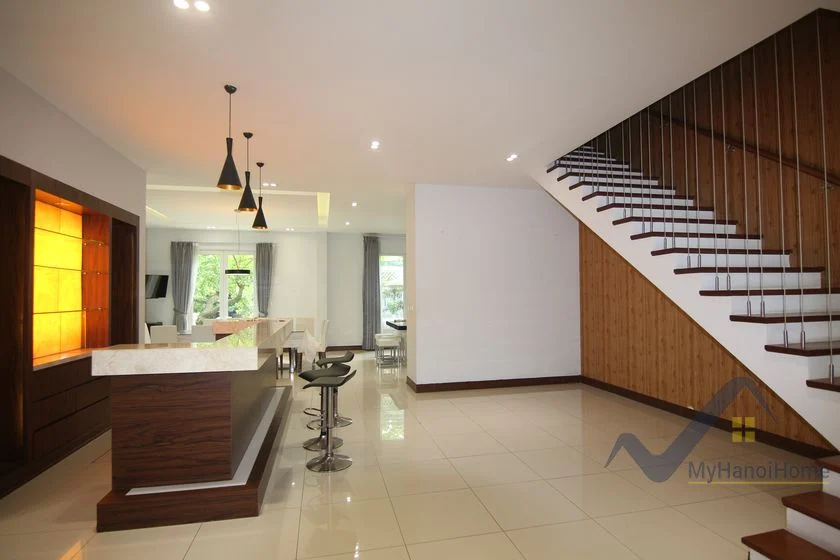 Xem ảnh 26: Ảnh 26: Thuê biệt thự đơn lập Vinhomes Riverside full nội thất gần BIS