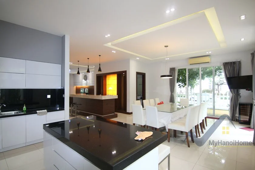 Xem ảnh 28: Ảnh 28: Thuê biệt thự đơn lập Vinhomes Riverside full nội thất gần BIS