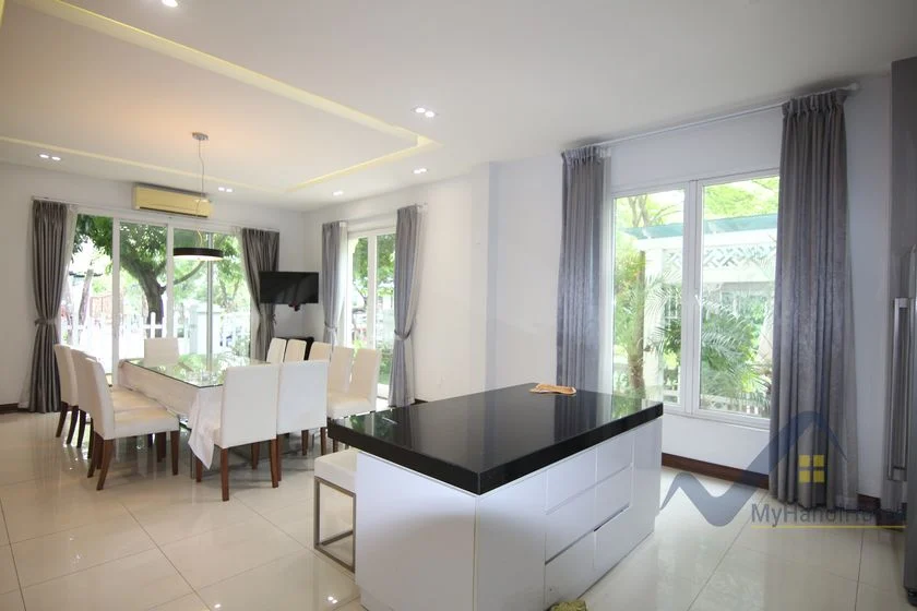 Xem ảnh 29: Ảnh 29: Thuê biệt thự đơn lập Vinhomes Riverside full nội thất gần BIS