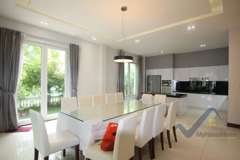 Xem ảnh 30: Ảnh 30: Thuê biệt thự đơn lập Vinhomes Riverside full nội thất gần BIS