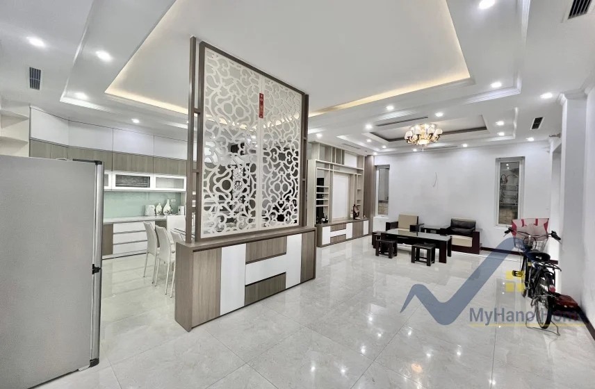 Xem ảnh 13: Ảnh 13: Thuê biệt thự đơn lập Vinhomes Riverside full nội thất giá tốt nhất