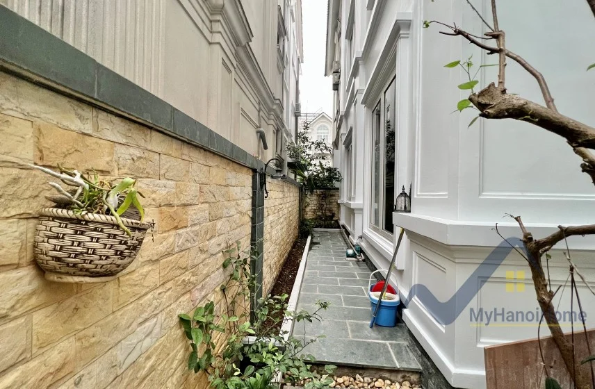 Xem ảnh 17: Ảnh 17: Thuê biệt thự đơn lập Vinhomes Riverside full nội thất giá tốt nhất
