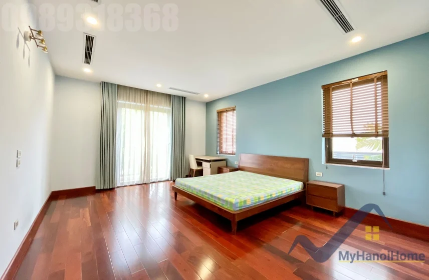 Xem ảnh 5: Ảnh 5: Thuê biệt thự đơn lập Vinhomes Riverside gần trường BIS và Almaz, full đồ
