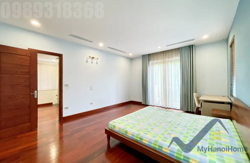 Xem ảnh 6: Ảnh 6: Thuê biệt thự đơn lập Vinhomes Riverside gần trường BIS và Almaz, full đồ