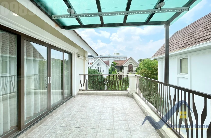 Xem ảnh 15: Ảnh 15: Thuê biệt thự đơn lập Vinhomes Riverside gần trường BIS và Almaz, full đồ