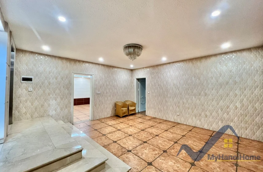 Xem ảnh 5: Ảnh 5: Thuê biệt thự đơn lập Vinhomes Riverside phong cách tân cổ điển