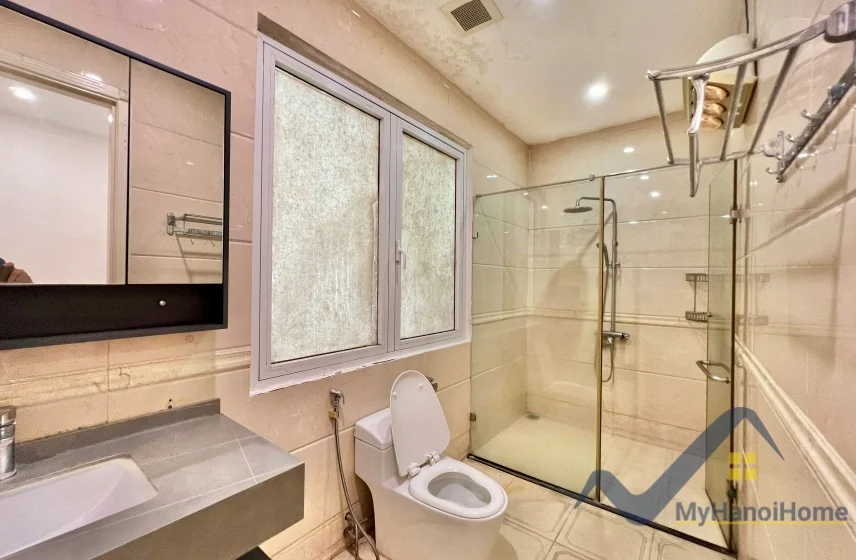 Xem ảnh 11: Ảnh 11: Thuê biệt thự đơn lập Vinhomes Riverside phong cách tân cổ điển