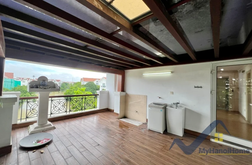 Xem ảnh 22: Ảnh 22: Thuê biệt thự đơn lập Vinhomes Riverside phong cách tân cổ điển