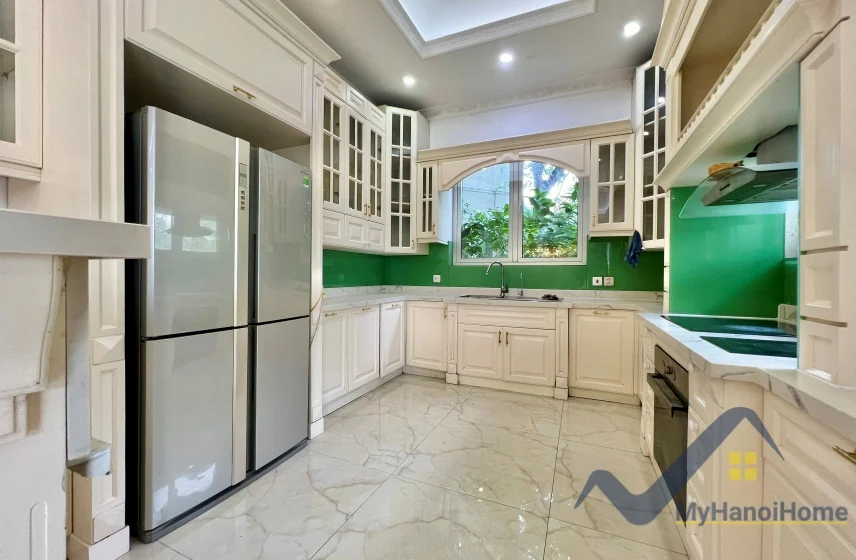 Xem ảnh 27: Ảnh 27: Thuê biệt thự đơn lập Vinhomes Riverside phong cách tân cổ điển