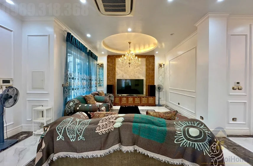 Xem ảnh 29: Ảnh 29: Thuê biệt thự đơn lập Vinhomes Riverside sân vườn rộng