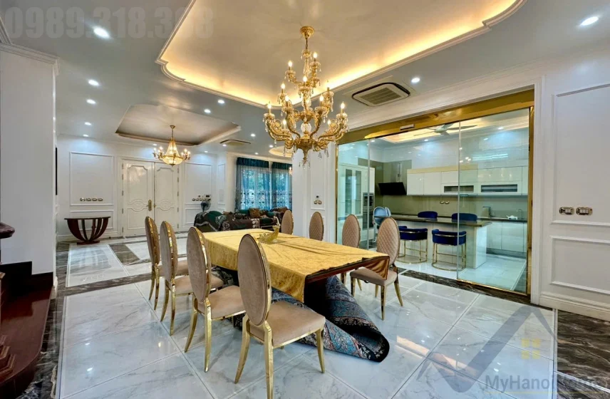 Xem ảnh 30: Ảnh 30: Thuê biệt thự đơn lập Vinhomes Riverside sân vườn rộng