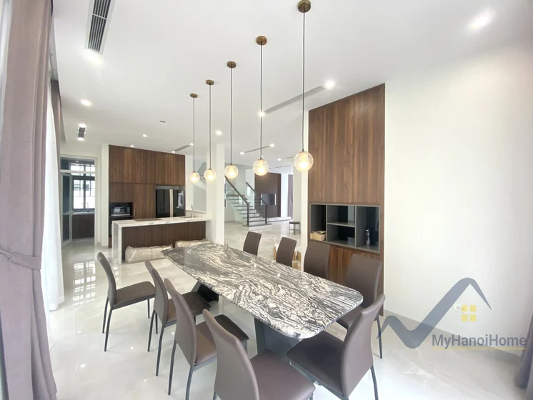 Xem ảnh 14: Ảnh 14: Thuê biệt thự đủ đồ tại Harmony gần trường Vinschool và Hồ