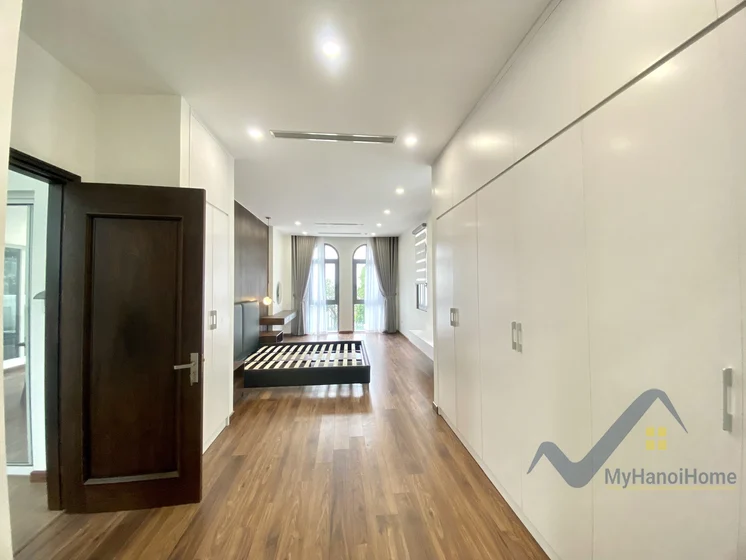 Xem ảnh 18: Ảnh 18: Thuê biệt thự đủ đồ tại Harmony gần trường Vinschool và Hồ