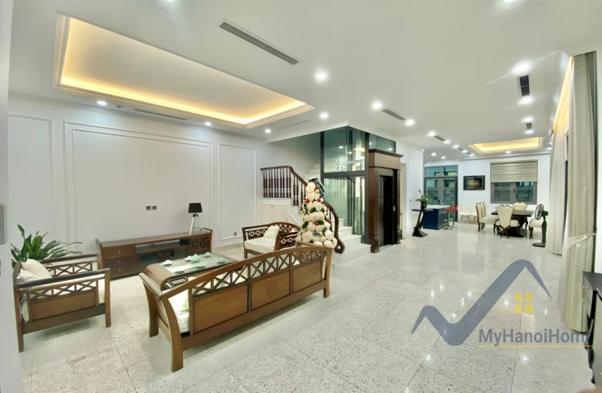 Xem ảnh 2: Ảnh 2: Thuê biệt thự Harmony đầy đủ nội thất, có thang máy 4 phòng ngủ
