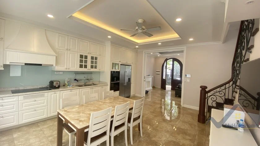 Xem ảnh 11: Ảnh 11: Thuê biệt thự Harmony gần Vinschool và Hồ full nội thất