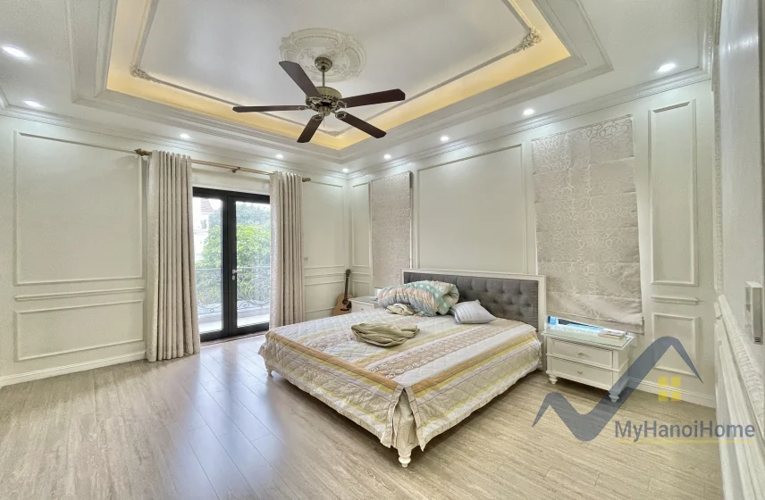 Xem ảnh 4: Ảnh 4: Thuê biệt thự Hoa Lan Vinhomes Riverside căn đơn lập full đồ