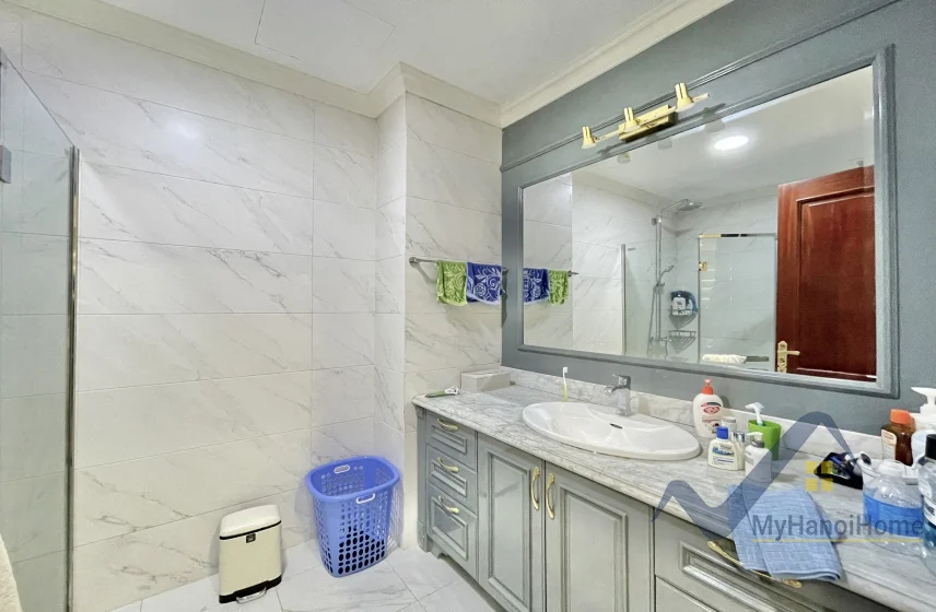 Xem ảnh 7: Ảnh 7: Thuê biệt thự Hoa Lan Vinhomes Riverside căn đơn lập full đồ