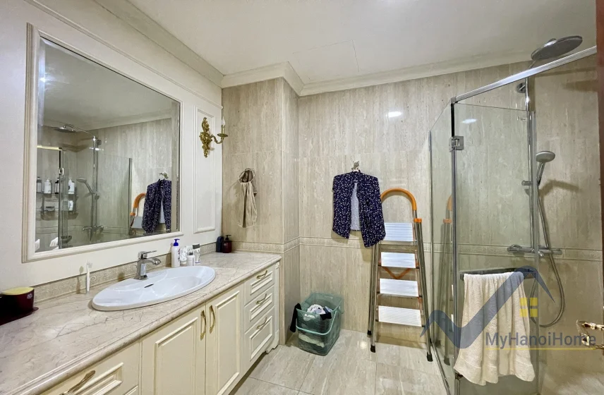 Xem ảnh 10: Ảnh 10: Thuê biệt thự Hoa Lan Vinhomes Riverside căn đơn lập full đồ