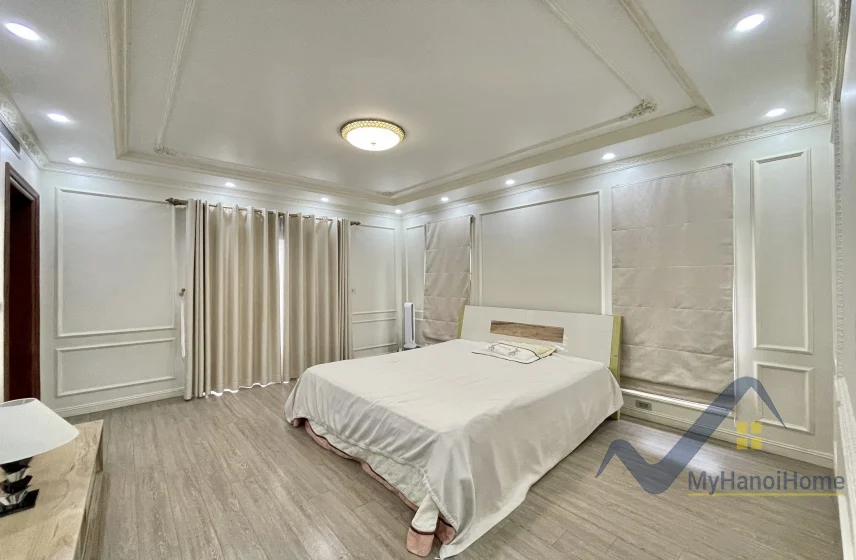 Xem ảnh 11: Ảnh 11: Thuê biệt thự Hoa Lan Vinhomes Riverside căn đơn lập full đồ