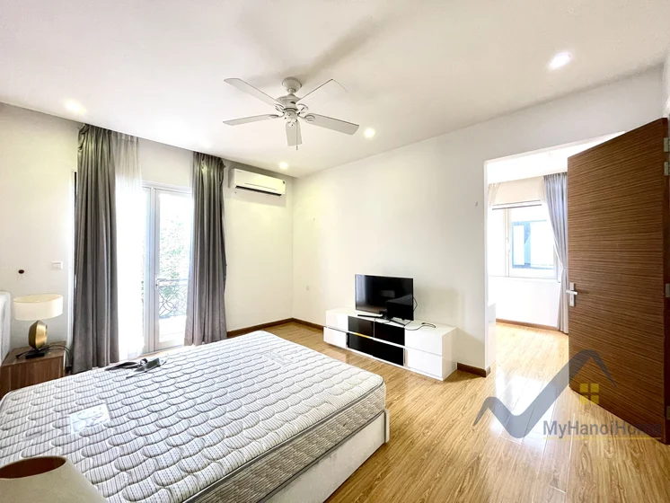 Xem ảnh 20: Ảnh 20: Thuê biệt thự Hoa Sữa Vinhome Riverside trang bị full đồ