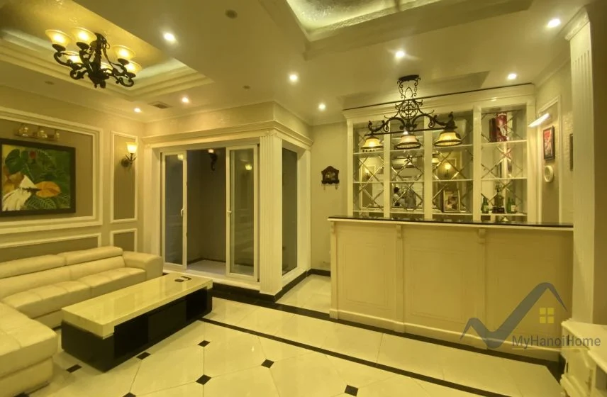Xem ảnh 14: Ảnh 14: Thuê biệt thự Hoa Sữa Vinhomes Riverside full đồ, tầng hầm