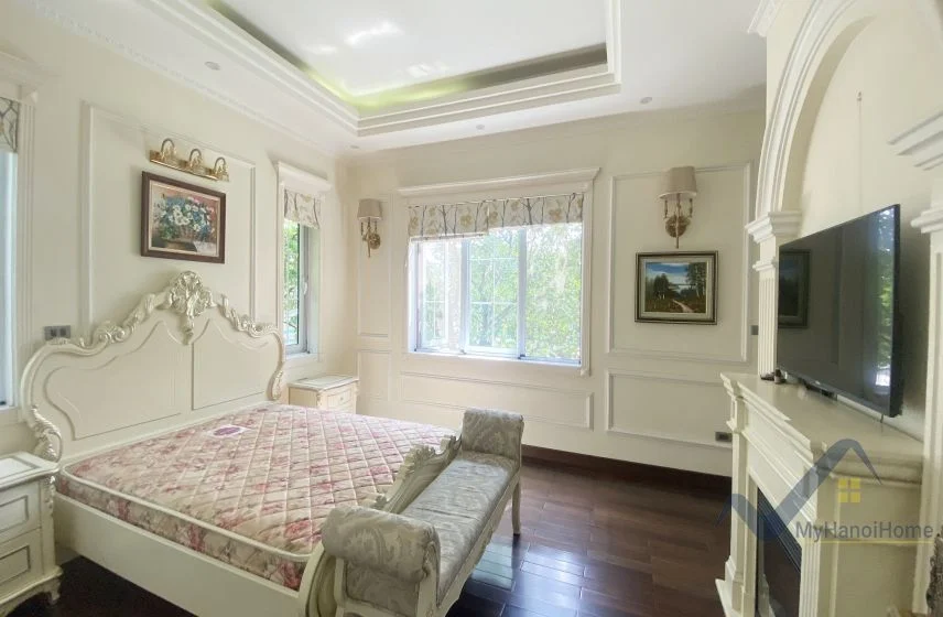Xem ảnh 16: Ảnh 16: Thuê biệt thự Hoa Sữa Vinhomes Riverside full đồ, tầng hầm