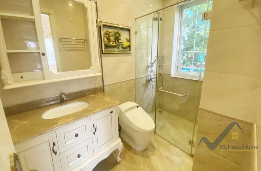 Xem ảnh 19: Ảnh 19: Thuê biệt thự Hoa Sữa Vinhomes Riverside full đồ, tầng hầm