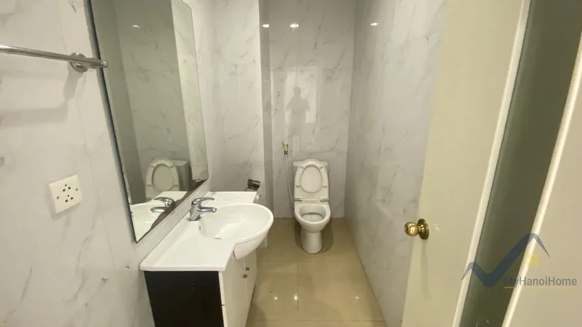 Xem ảnh 8: Ảnh 8: Thuê biệt thự song lập đầy đủ đồ Vinhomes Riverside, 4PN có sông
