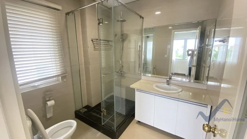 Xem ảnh 20: Ảnh 20: Thuê biệt thự song lập đầy đủ đồ Vinhomes Riverside, 4PN có sông