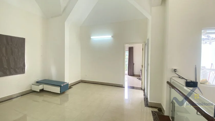 Xem ảnh 21: Ảnh 21: Thuê biệt thự song lập đầy đủ đồ Vinhomes Riverside, 4PN có sông