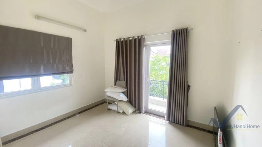 Xem ảnh 22: Ảnh 22: Thuê biệt thự song lập đầy đủ đồ Vinhomes Riverside, 4PN có sông