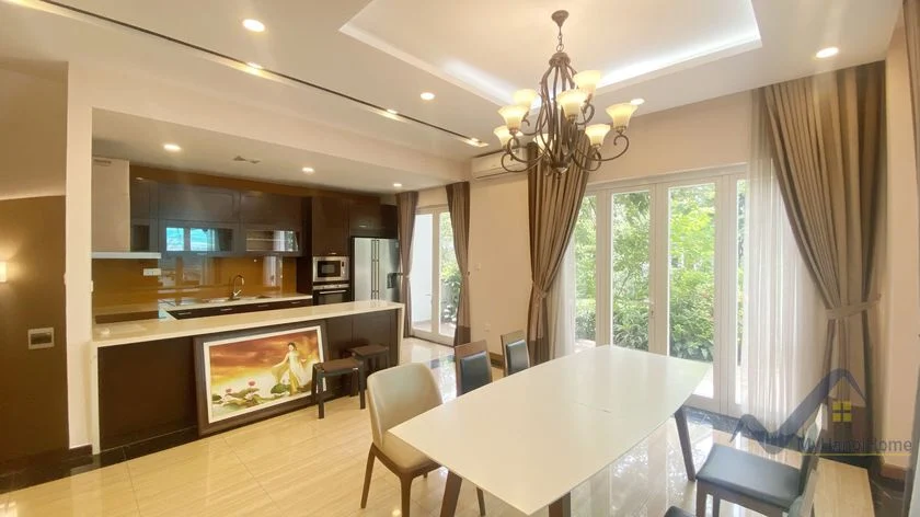 Xem ảnh 2: Ảnh 2: Thuê biệt thự song lập Vinhome Riverside đã hoàn thiện nội thất