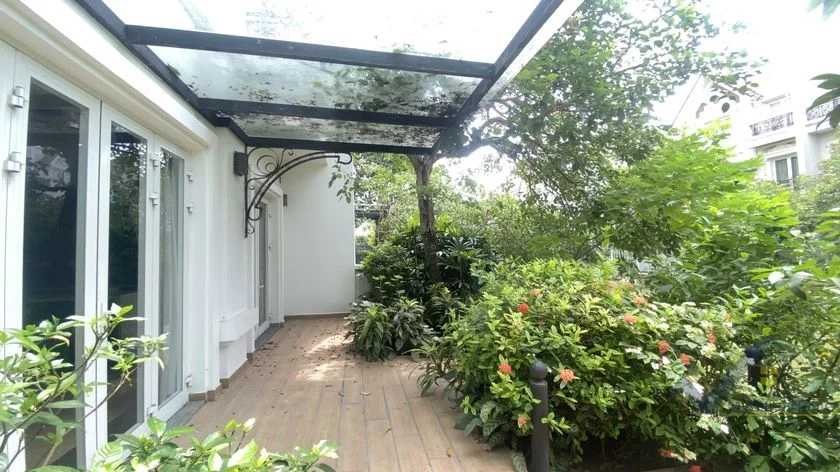 Xem ảnh 12: Ảnh 12: Thuê biệt thự song lập Vinhome Riverside đã hoàn thiện nội thất