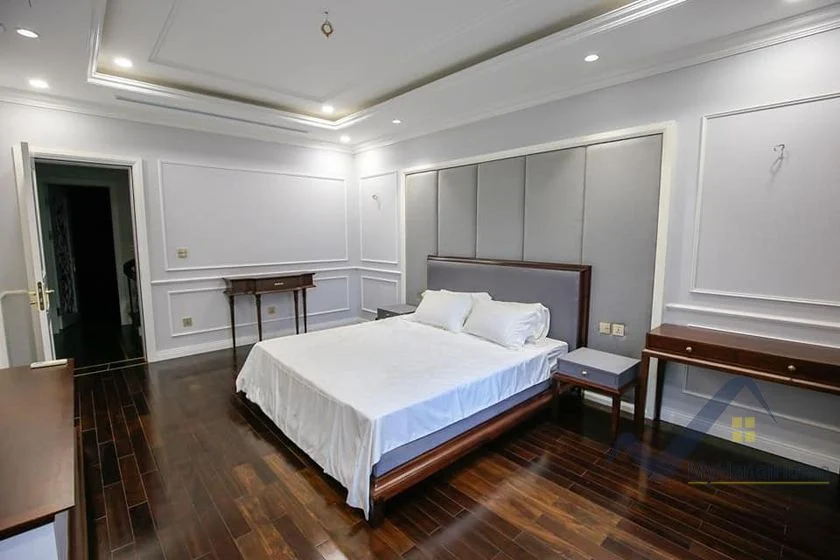 Xem ảnh 8: Ảnh 8: Thuê biệt thự song lập Vinhomes Harmony đã hoàn thiện full nội thất