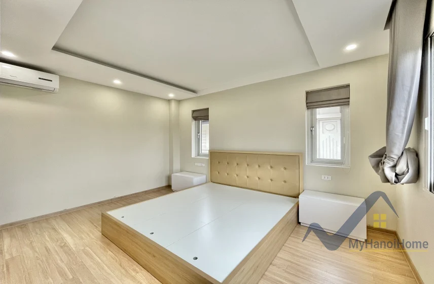 Xem ảnh 10: Ảnh 10: Thuê biệt thự song lập Vinhomes Riverside đủ đồ có sông, 4PN