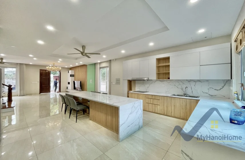 Xem ảnh 15: Ảnh 15: Thuê biệt thự song lập Vinhomes Riverside đủ đồ có sông, 4PN