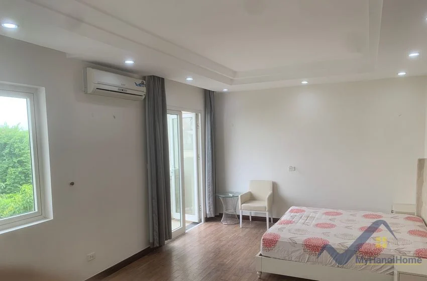 Xem ảnh 9: Ảnh 9: Thuê biệt thự song lập Vinhomes Riverside đủ đồ gần Almaz