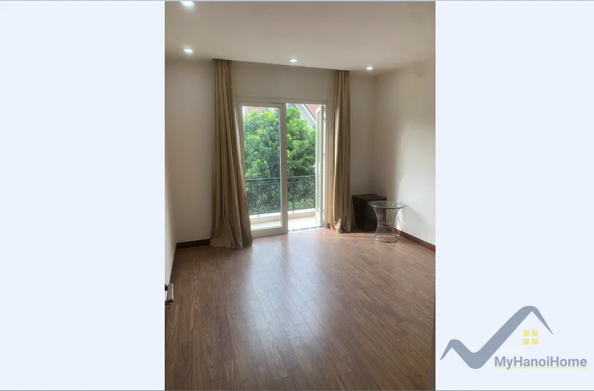 Xem ảnh 12: Ảnh 12: Thuê biệt thự song lập Vinhomes Riverside đủ đồ gần Almaz