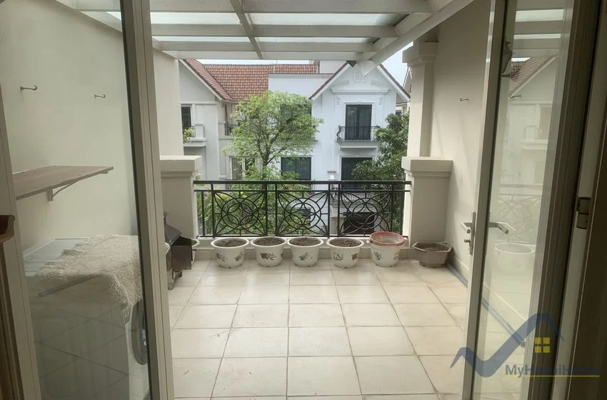 Xem ảnh 15: Ảnh 15: Thuê biệt thự song lập Vinhomes Riverside đủ đồ gần Almaz