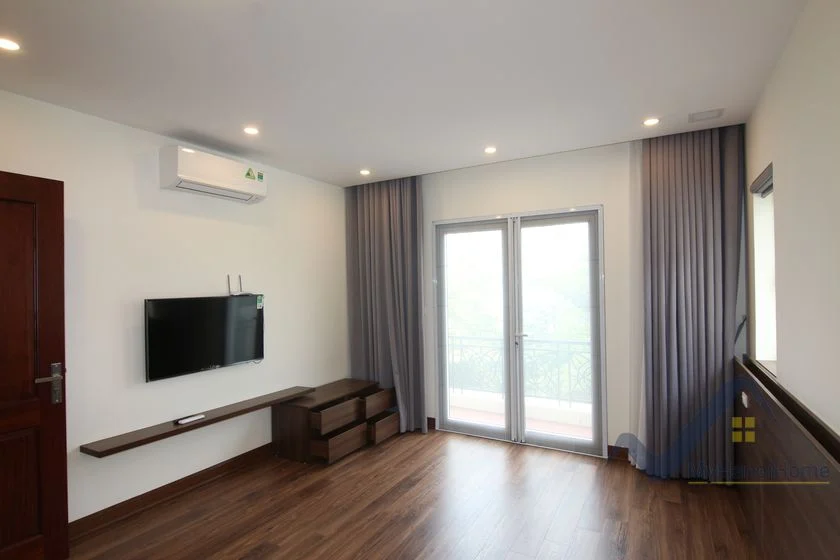 Xem ảnh 6: Ảnh 6: Thuê biệt thự song lập Vinhomes Riverside Hoa Sữa full đồ