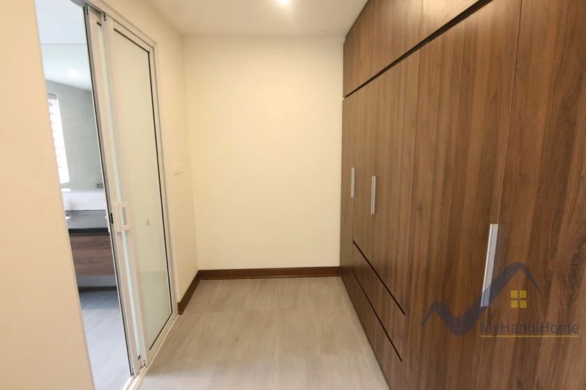 Xem ảnh 12: Ảnh 12: Thuê biệt thự song lập Vinhomes Riverside Hoa Sữa full đồ