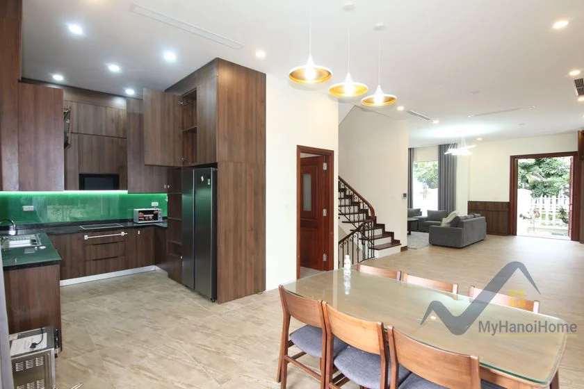 Xem ảnh 18: Ảnh 18: Thuê biệt thự song lập Vinhomes Riverside Hoa Sữa full đồ