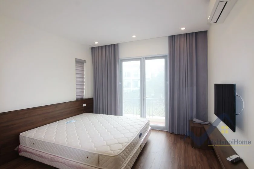Xem ảnh 20: Ảnh 20: Thuê biệt thự song lập Vinhomes Riverside Hoa Sữa full đồ