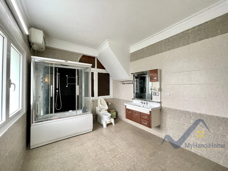 Xem ảnh 9: Ảnh 9: Thuê biệt thự Vinhomes Riverside, full đồ căn đơn lập