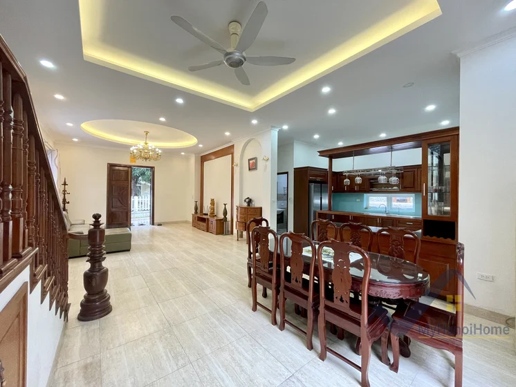 Xem ảnh 13: Ảnh 13: Thuê biệt thự Vinhomes Riverside, full đồ căn đơn lập
