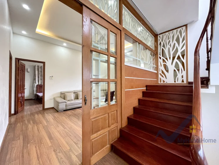 Xem ảnh 16: Ảnh 16: Thuê biệt thự Vinhomes Riverside, full đồ căn đơn lập